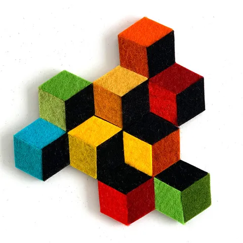 Rhombus Coaster in felt - image 2